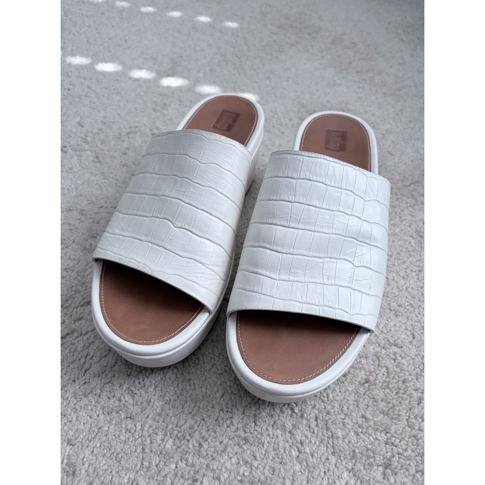 FitFlop Eloise Sandals Off White Women's Size 8 Comfort Slide Shoes